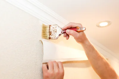 Pose de papier peint à Rioux — revêtements muraux et toiles de verre